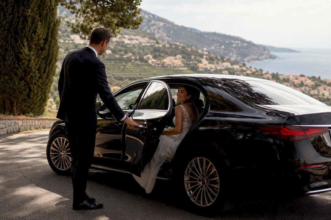 Wedding chauffeur prices in France: what to budget for 2026