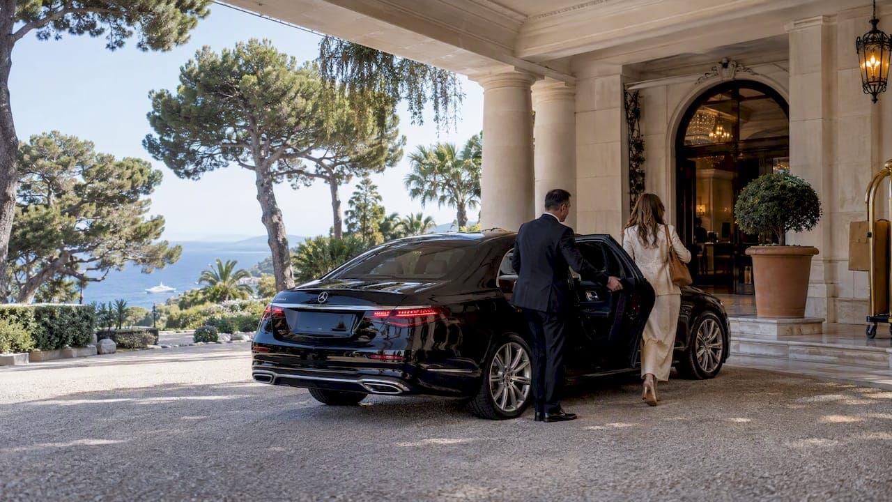 Grand-Hôtel Cap-Ferrat Transfer: Door to Door in 25–40 Minutes